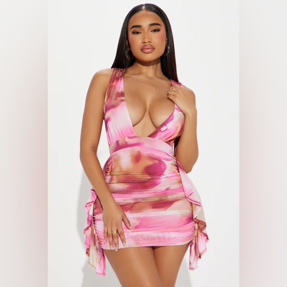 Fashion Nova

Taste Of Her Printed Mini Dress - Pink/combo